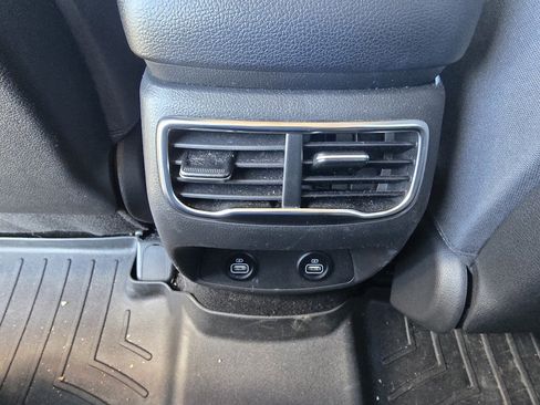 Used 2022 Hyundai Santa Fe XRT image 27