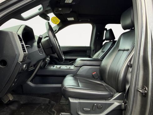 Used 2021 Ford Expedition Max XLT image 12