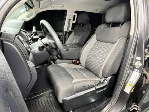 Used 2020 Toyota Tundra SR5 AWD/4WD image 4