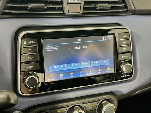 Used 2024 Nissan Versa SV FWD image 18