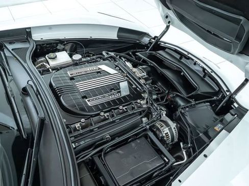 Used 2016 Chevrolet Corvette Z06 w/ 2LZ Preferred Equipment Group image 34