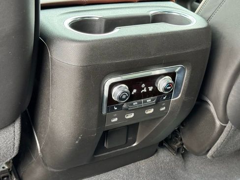 Used 2023 GMC Yukon Denali Ultimate w/ LPO, Floor Liner Package AWD/4WD image 26