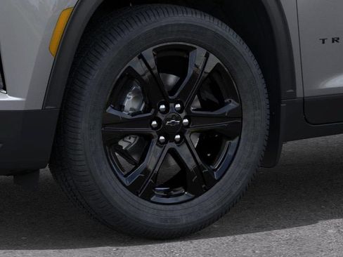 New 2027 Chevrolet Traverse LT w/ Midnight/Sport Edition AWD/4WD image 9
