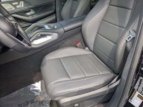 Certified 2025 Mercedes-Benz GLS 450 4MATIC image 16