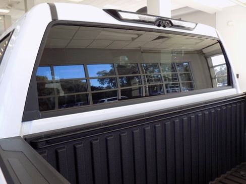 Used 2025 Toyota Tundra Limited image 29