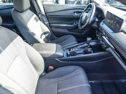 Used 2024 Honda Accord Sport image 15