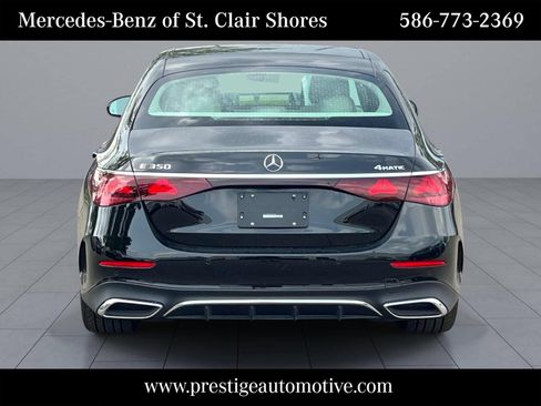 Used 2026 Mercedes-Benz E 350 4MATIC Sedan image 5