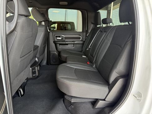 Used 2025 RAM 2500 Big Horn AWD/4WD image 6