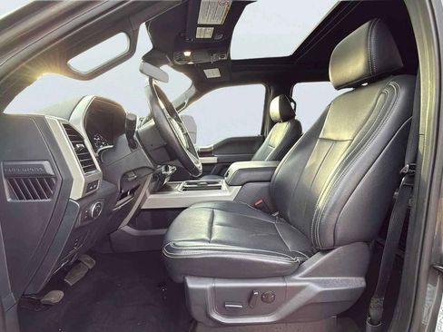 Used 2022 Ford F250 Lariat w/ FX4 Off-Road Package image 15