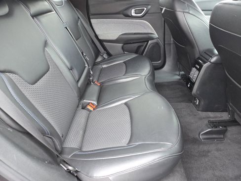 Used 2023 Jeep Compass Latitude w/ Convenience Group image 20