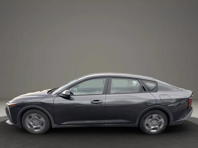 Used 2025 Kia K4 FWD image 2