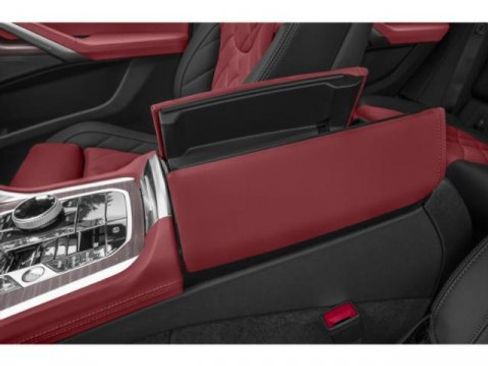 Used 2024 BMW X6 xDrive40i w/ Parking Assistance Package image 17