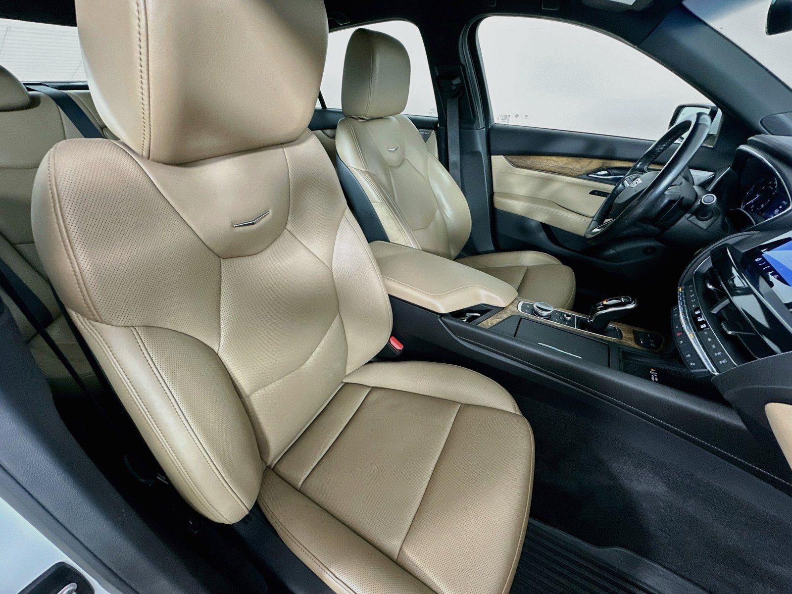 Used 2023 Cadillac CT5 Premium Luxury AWD/4WD image 43