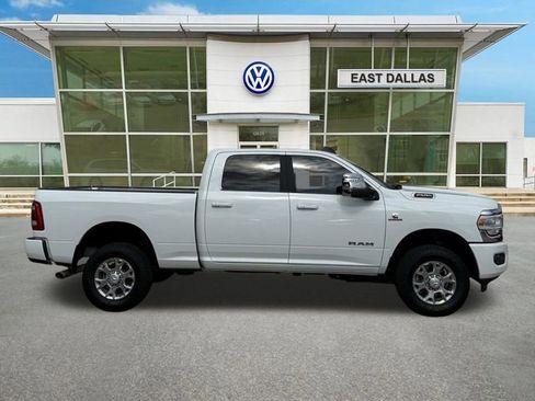 Used 2024 RAM 2500 Laramie w/ Safety Group AWD/4WD image 2
