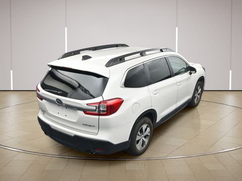 Used 2023 Subaru Ascent Premium w/ Convenience Package AWD/4WD image 33