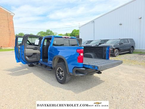 Certified 2022 Chevrolet Silverado 1500 ZR2 w/ Technology Package AWD/4WD image 34