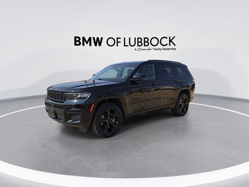 Used 2022 Jeep Grand Cherokee L Laredo AWD/4WD image 4