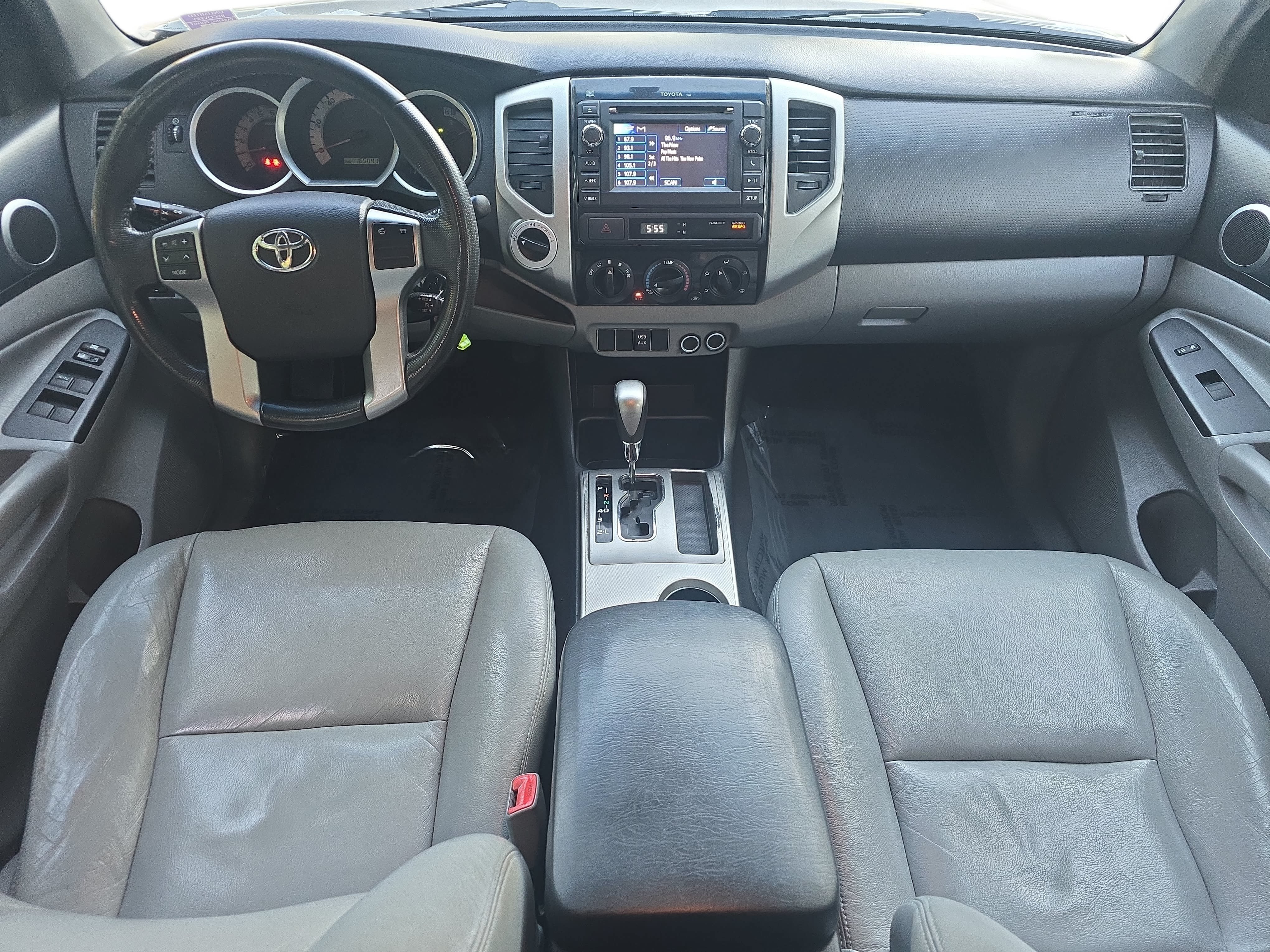 Used 2013 Toyota Tacoma 4x4 Double Cab w/ SR5 Pkg image 9