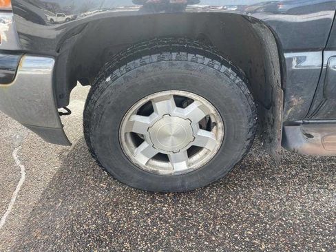 Used 2004 GMC Yukon XL SLT w/ Preferred Equipment Group image 11