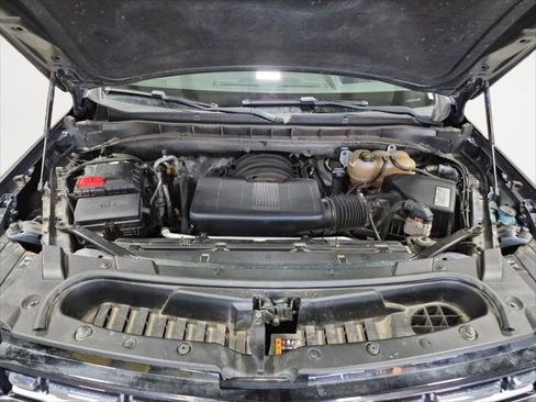 Used 2021 Chevrolet Tahoe Premier w/ Premium Package image 20