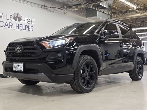 Used 2020 Toyota RAV4 TRD Off-Road AWD/4WD image 15