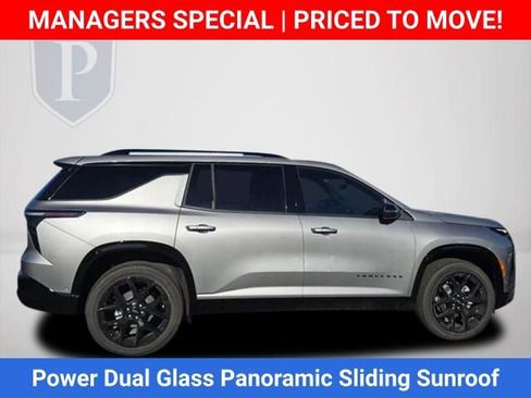 New 2026 Chevrolet Traverse RS FWD image 4