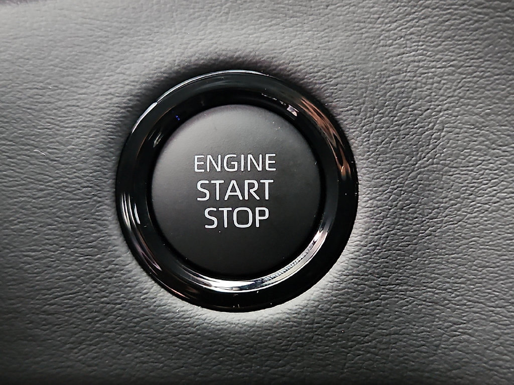 New 2026 Toyota Tundra Platinum AWD/4WD image 17