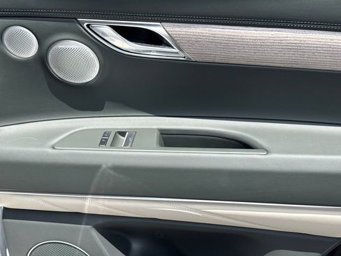 New 2026 Genesis GV80 2.5T Prestige AWD/4WD image 18