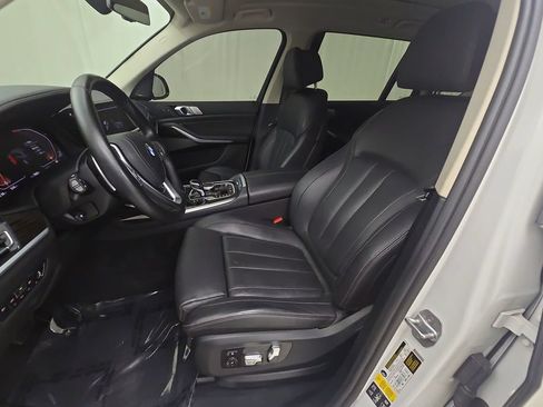 Used 2020 BMW X7 xDrive40i w/ Premium Package AWD/4WD image 13