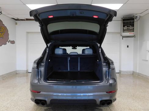 Used 2021 Porsche Cayenne GTS AWD/4WD image 64