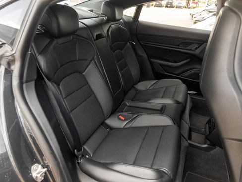 Certified 2020 Porsche Taycan 4S AWD/4WD image 40