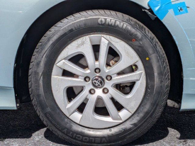 Used 2016 Toyota Prius Two FWD image 10