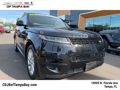 Used 2025 Land Rover Range Rover Sport SE