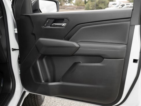 New 2026 Chevrolet Colorado LT image 38