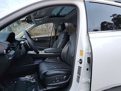 Used 2024 Genesis GV80 3.5T Prestige w/ Prestige Package image 6