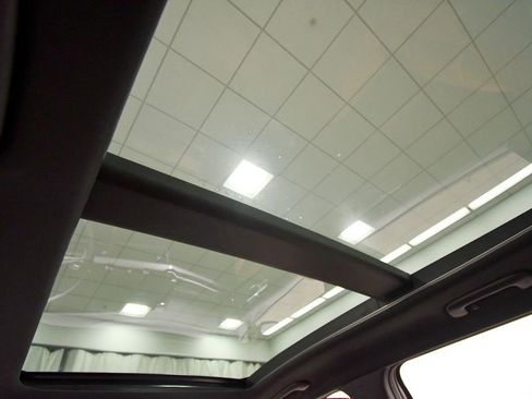 Used 2023 Kia Sportage SX AWD/4WD image 16