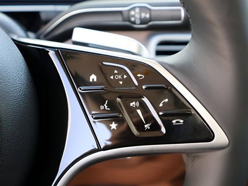 Certified 2025 Mercedes-Benz GLE 350 4MATIC image 35