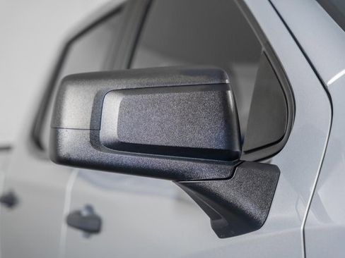 Used 2022 Chevrolet Silverado 1500 Custom image 14