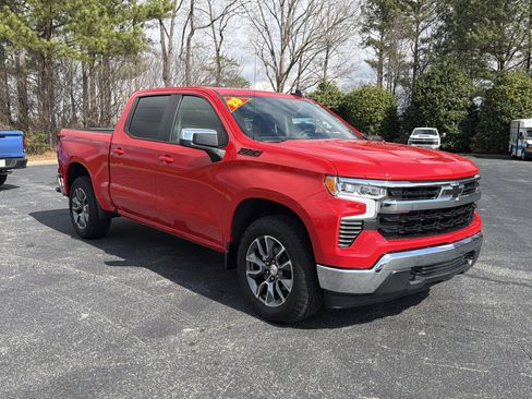Used 2025 Chevrolet Silverado 1500 LT w/ All Star Edition Plus image 3