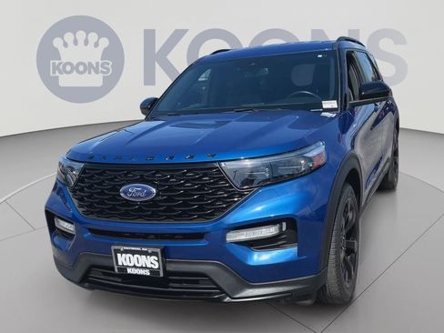 Used 2023 Ford Explorer ST-Line w/ Class IV Trailer Tow Package RWD image 5