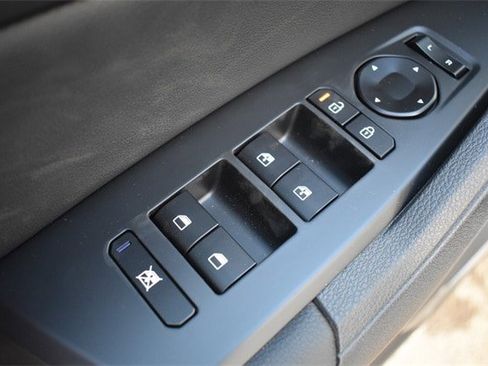 New 2026 Kia Sportage EX w/ EX Panoramic Sunroof Package image 21