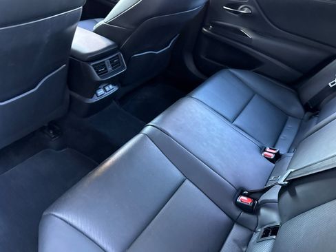Used 2020 Lexus ES 350 image 15