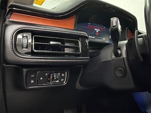 Used 2020 Lincoln Aviator Grand Touring w/ Elements Package Plus image 37