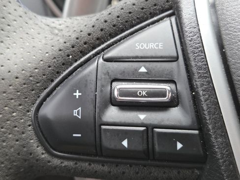 Used 2017 Nissan Maxima SR FWD image 13