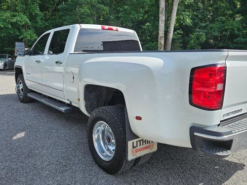 Used 2017 GMC Sierra 3500 SLT w/ Duramax Plus Package image 45