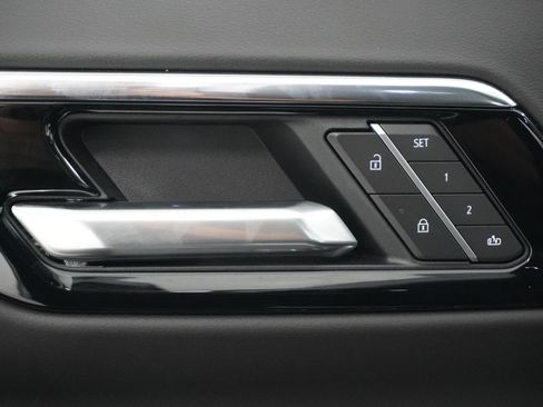 New 2026 Chevrolet Tahoe Premier image 16