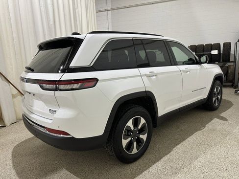 Used 2024 Jeep Grand Cherokee Limited 4xe image 6