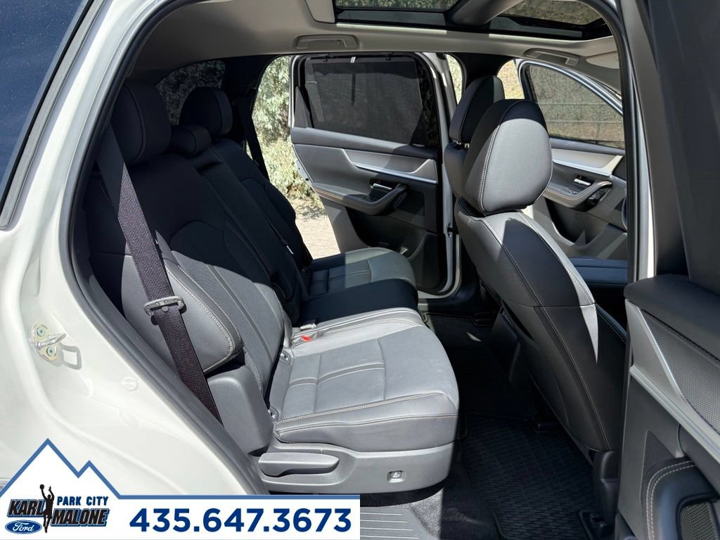 Used 2025 MAZDA CX-90 Plug-In Hybrid w/Premium Sport AWD/4WD image 38