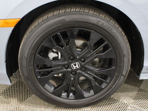 Used 2025 Honda Odyssey Sport-L image 39