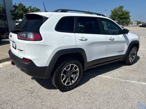 Used 2021 Jeep Cherokee Trailhawk w/ Trailer Tow Group AWD/4WD image 30